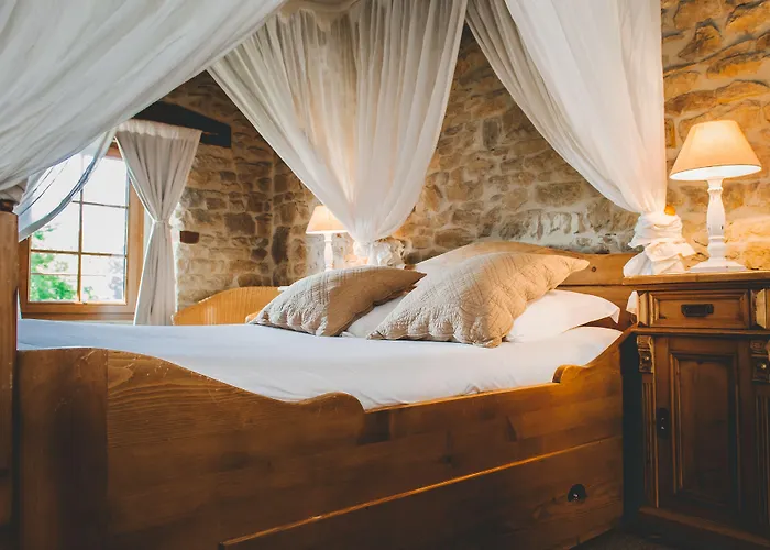 Domaine De & La Pommeraye (Calvados)