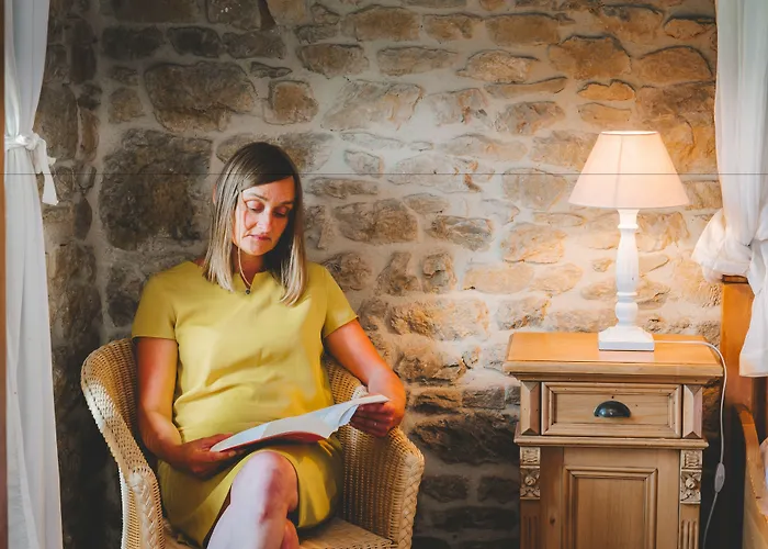 Domaine De & La Pommeraye